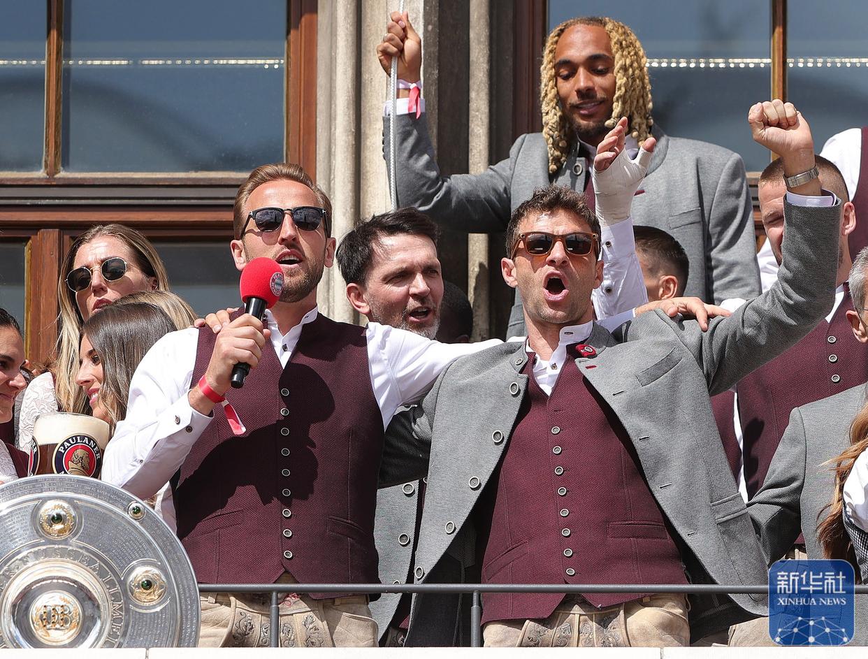 德甲联赛领头羊展现超强实力：拜仁慕尼黑夺得胜利的简单介绍