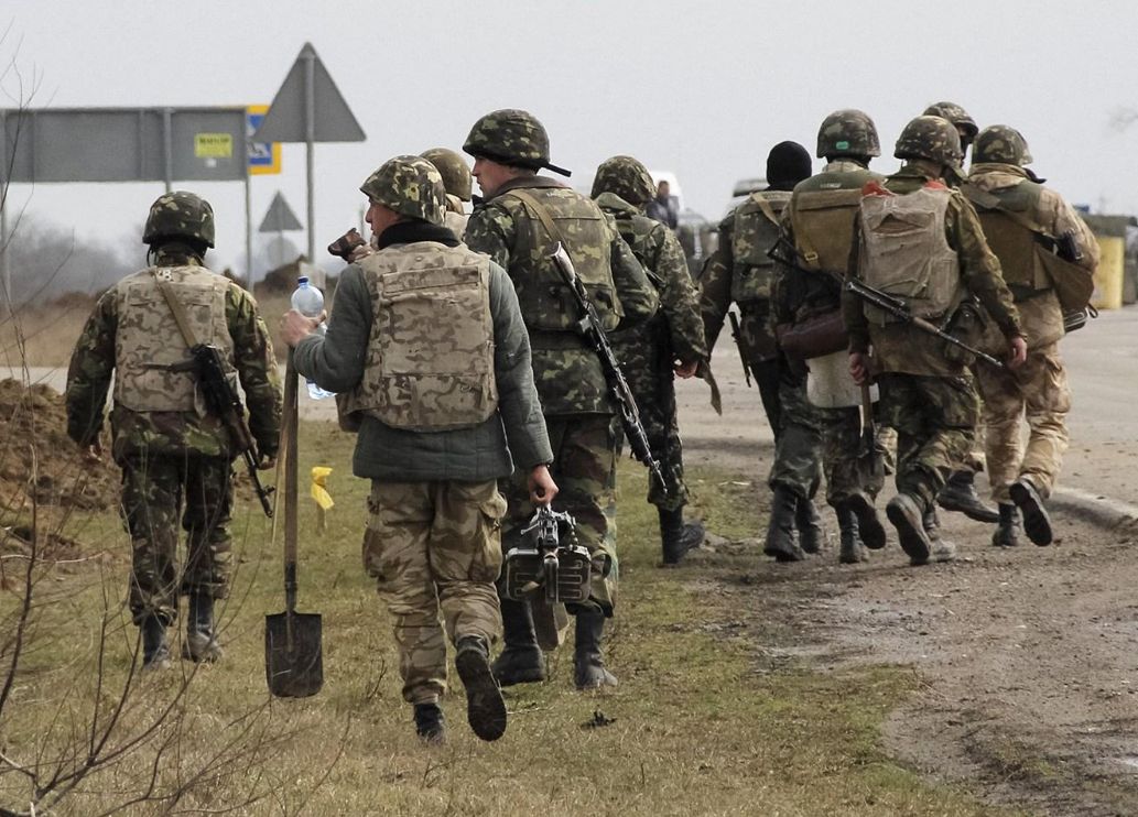 包含乌克兰队备战挑战捷克队，士气高昂的词条