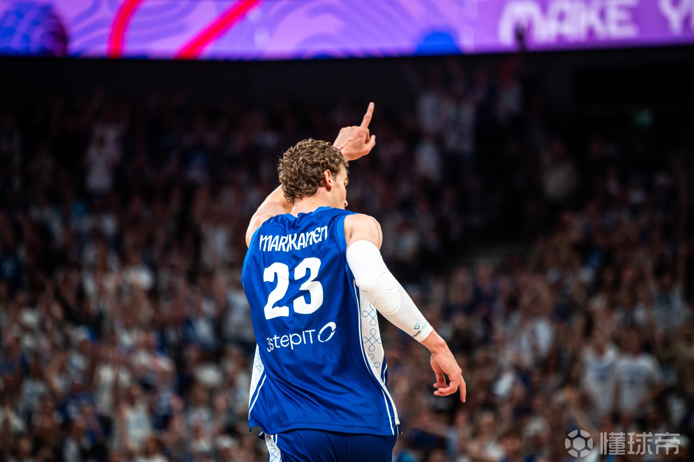 包含芬兰险胜德国,胜负之争引人注目的词条 包含芬兰险胜德国,胜负之争引人注目的词条