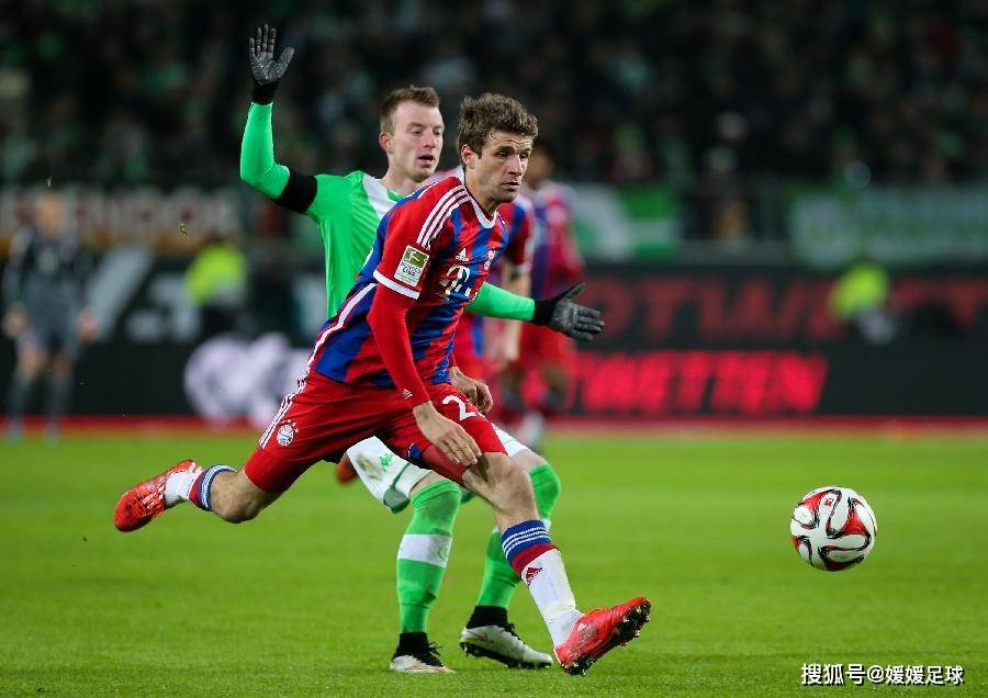 包含沃尔夫斯堡追赶对手，豪取三分冲高联赛榜的词条