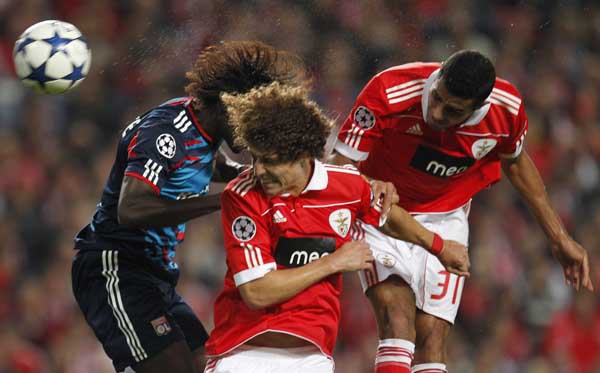 关于里昂客场惜败，球队士气受挫的信息