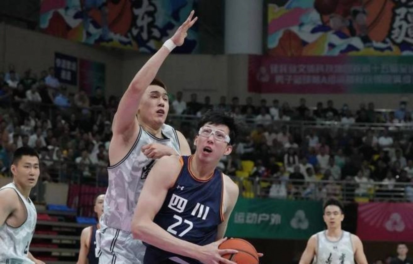 同乐城网页版入口-关于篮球热血战役即将上演，球迷狂热期待不已！的信息